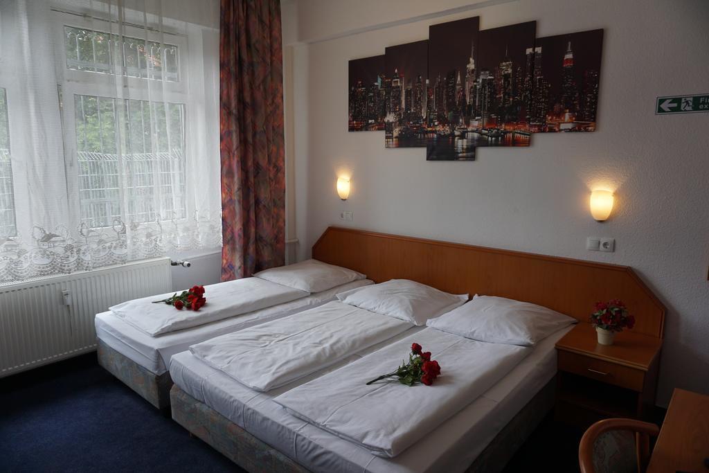 Itm Hotel Oase Hamborg Værelse billede
