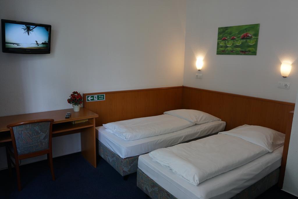 Itm Hotel Oase Hamborg Værelse billede
